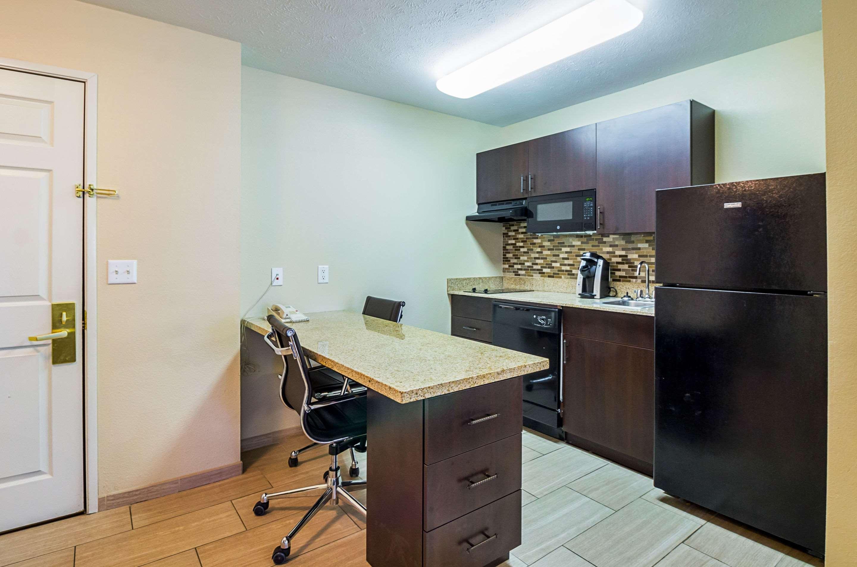 Mainstay Suites Fargo - I-94 Medical Center Bagian luar foto