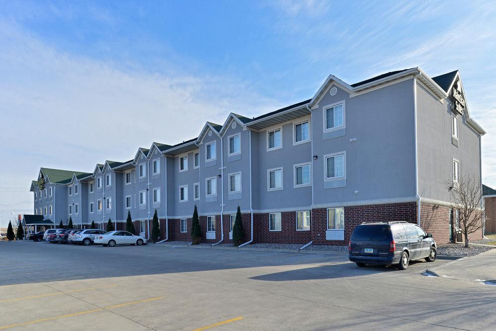 Mainstay Suites Fargo - I-94 Medical Center Bagian luar foto