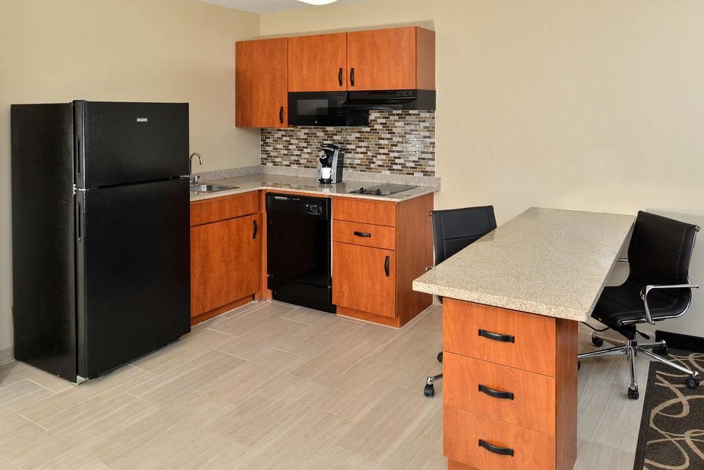 Mainstay Suites Fargo - I-94 Medical Center Bagian luar foto