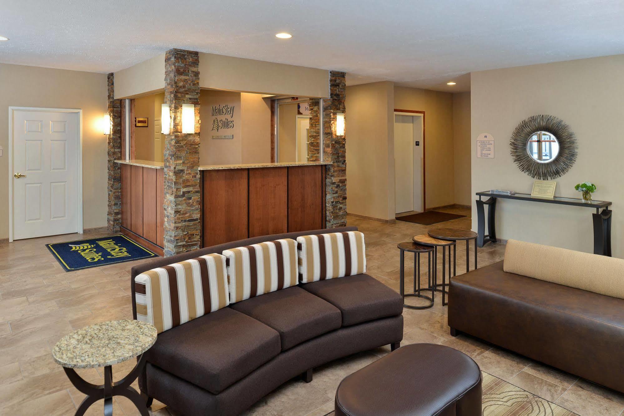 Mainstay Suites Fargo - I-94 Medical Center Bagian luar foto