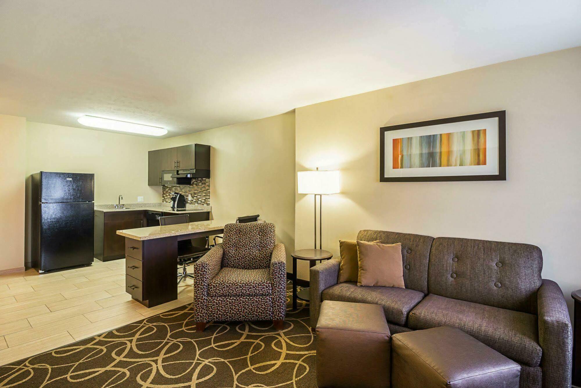 Mainstay Suites Fargo - I-94 Medical Center Bagian luar foto